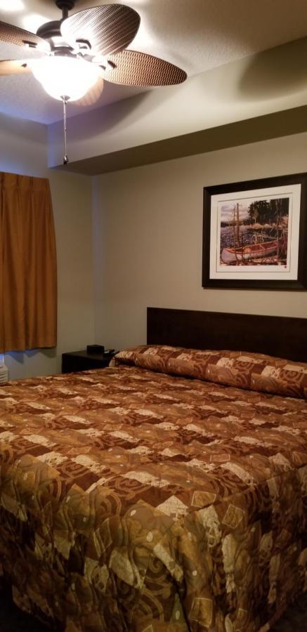 Alberta Beach Inn And Suites Экстерьер фото