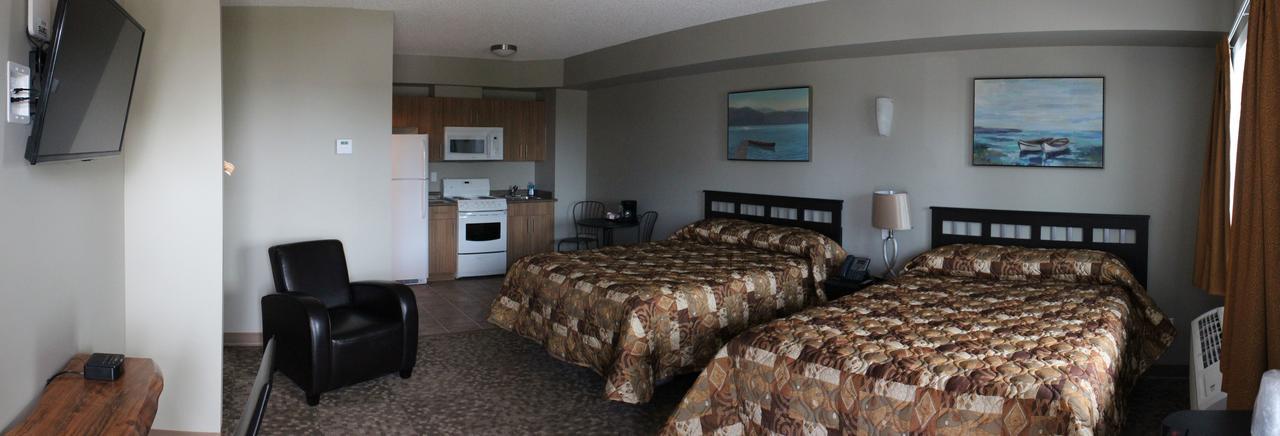 Alberta Beach Inn And Suites Экстерьер фото