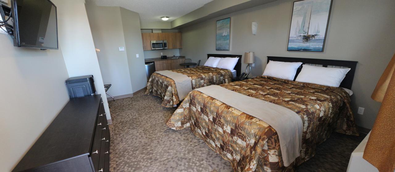 Alberta Beach Inn And Suites Экстерьер фото